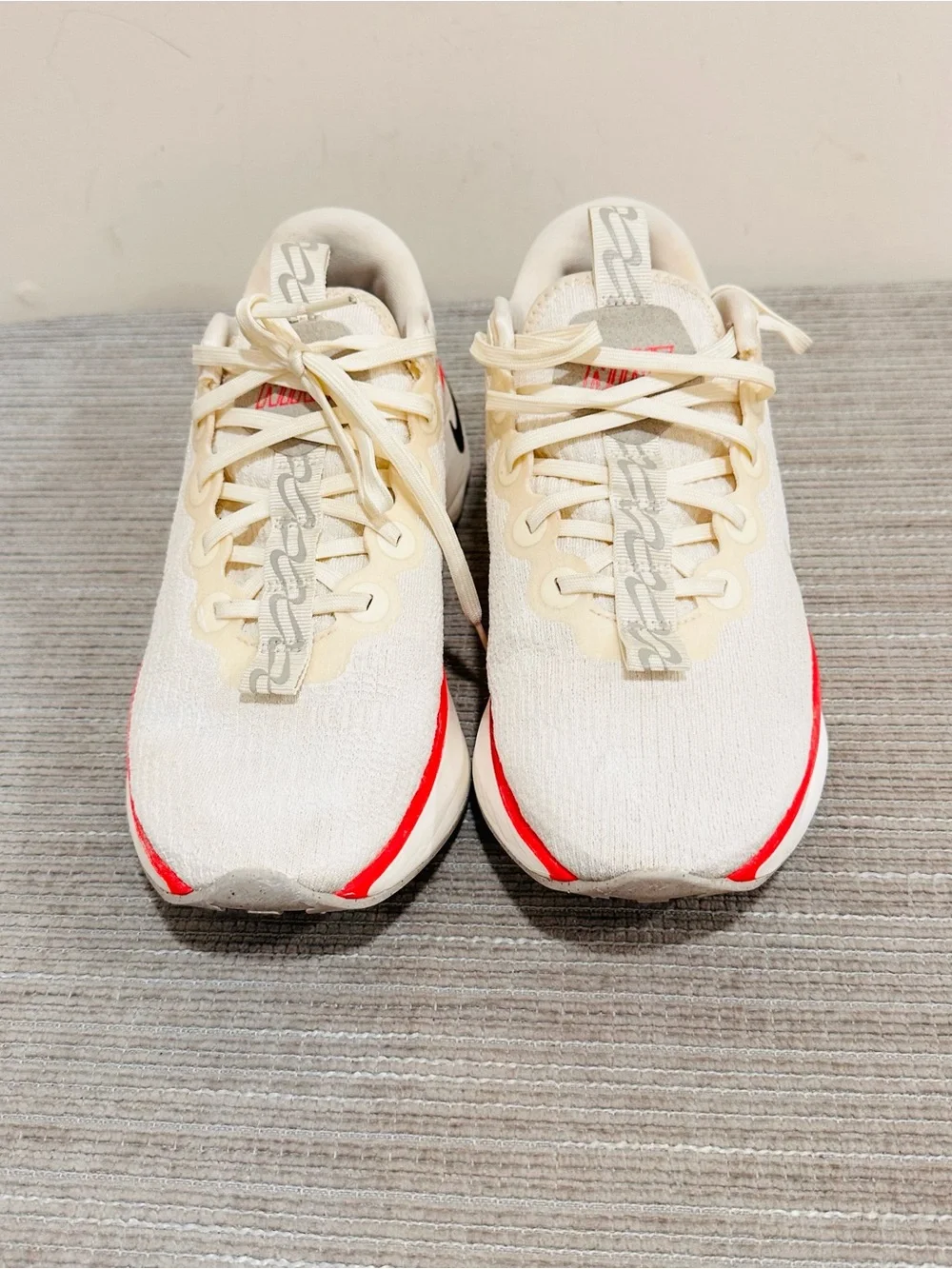 Nike Motiva Women's Walking Shoes Pale Ivory Sail DV1238-104 Size US 10 / EUR 42